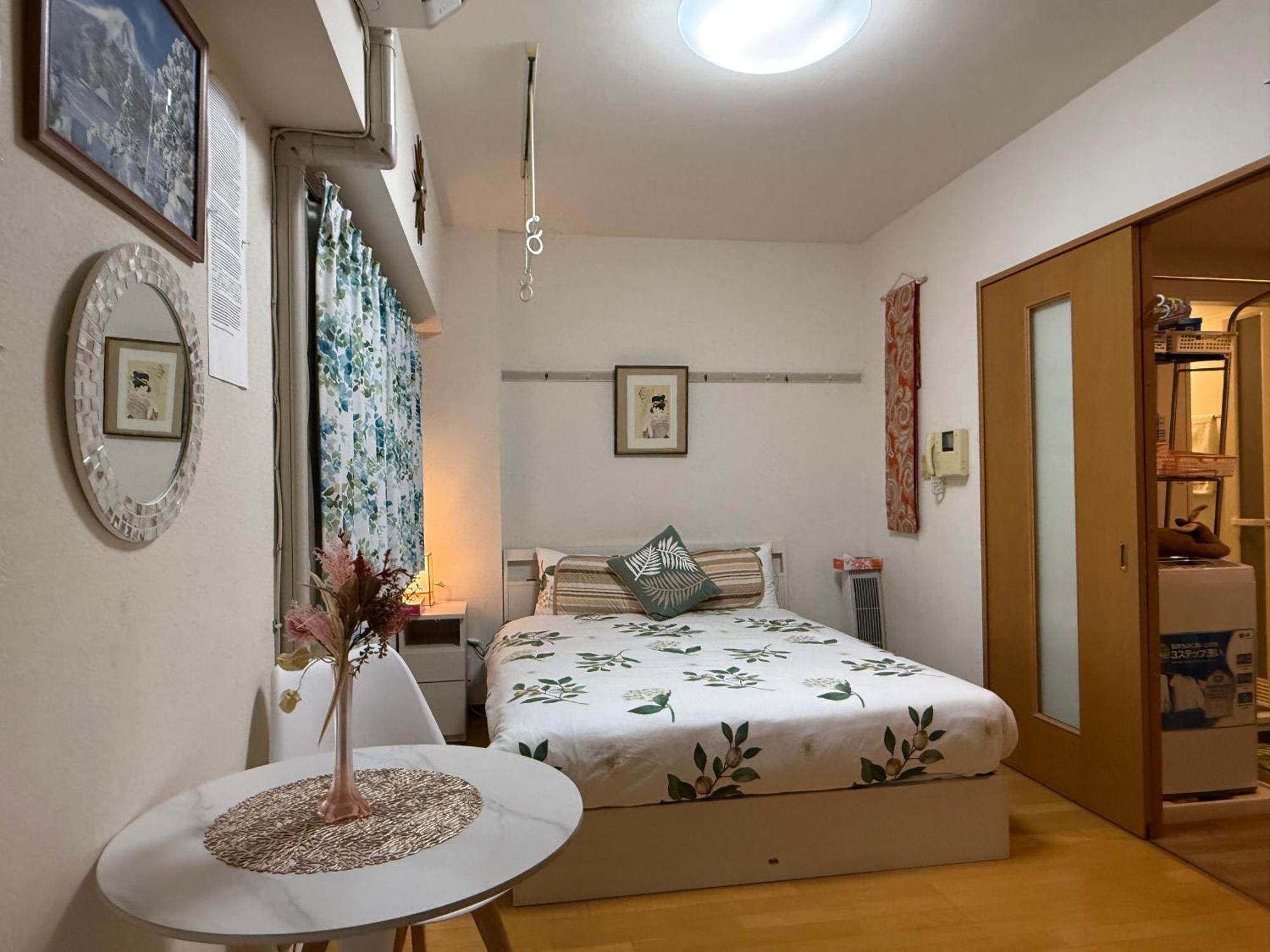 都心の家30 Square Meter King Size Bed With Stepping Rice Prefektura Tokio Exteriér fotografie